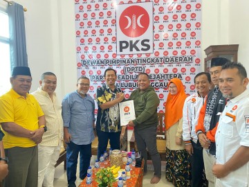 Merasa Kerabat Dekat PKS HRW Ambil Formulir