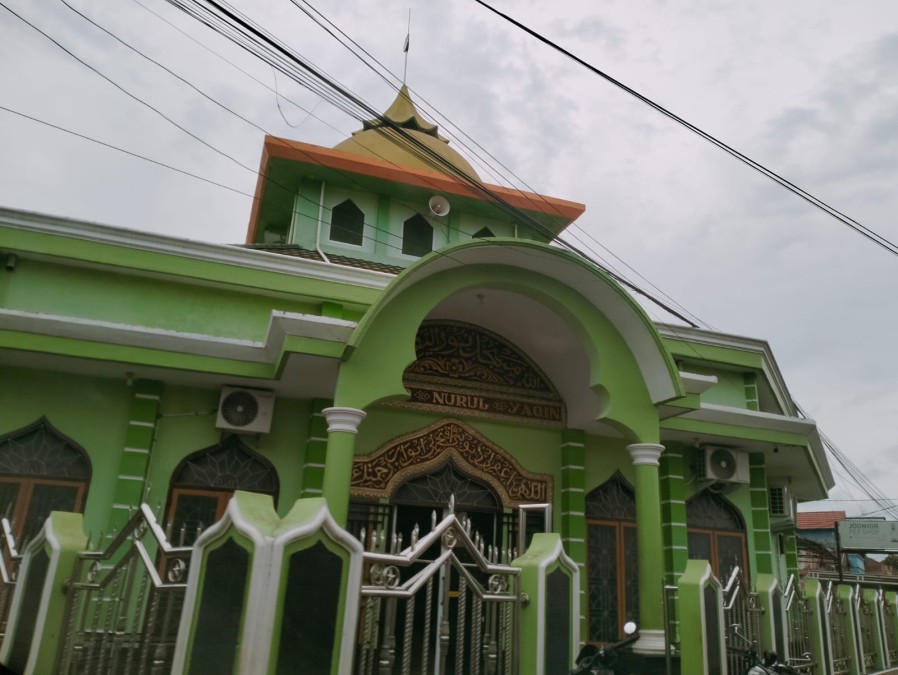 Di Duga Uang Kas Masjid Nurul Yaqin Di Perpinjamkan Oleh Ketua Masjid.