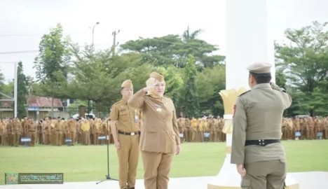 Pimpin Apel Pagi dan Pelepasan 57 ASN Purna Tugas, Ini Arahan Bupati Mura