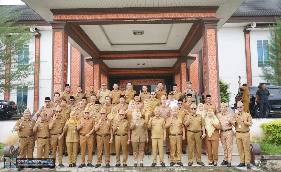 Pemkab Musi Rawas Gelar Apel Pagi, Dipimpin Langsung Bupati Hj Ratna Machmud 