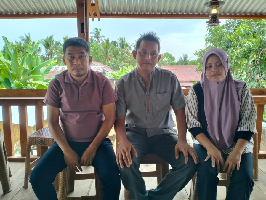 Sopir Kerupuk Dilawan Tuntutan, Gapura Dipertanyakan