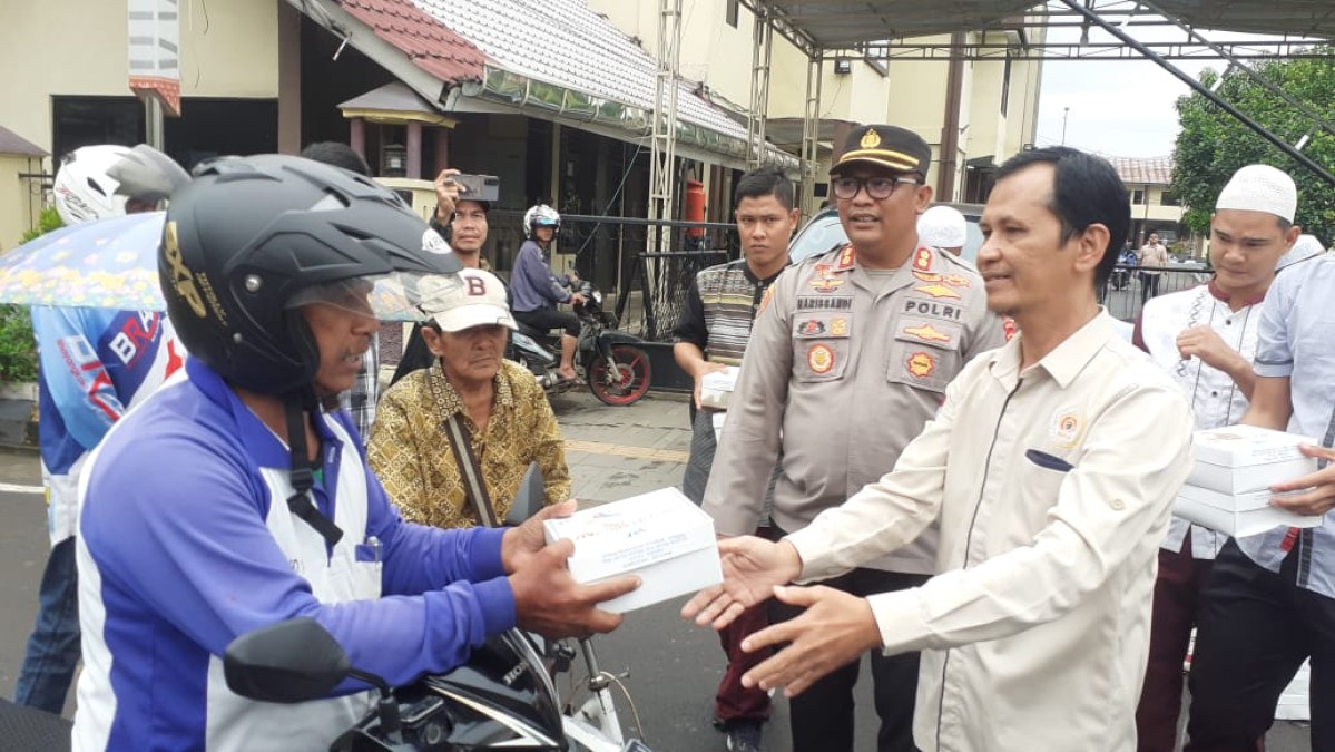 Kapolres Lubuklinggau Ajak PWI Berbagi Berkah