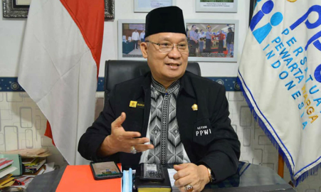 Ketua Umum PPWI Wilson Lalengke Tanggapi Kasus Pemerasan Kades oleh Wartawan Jombang